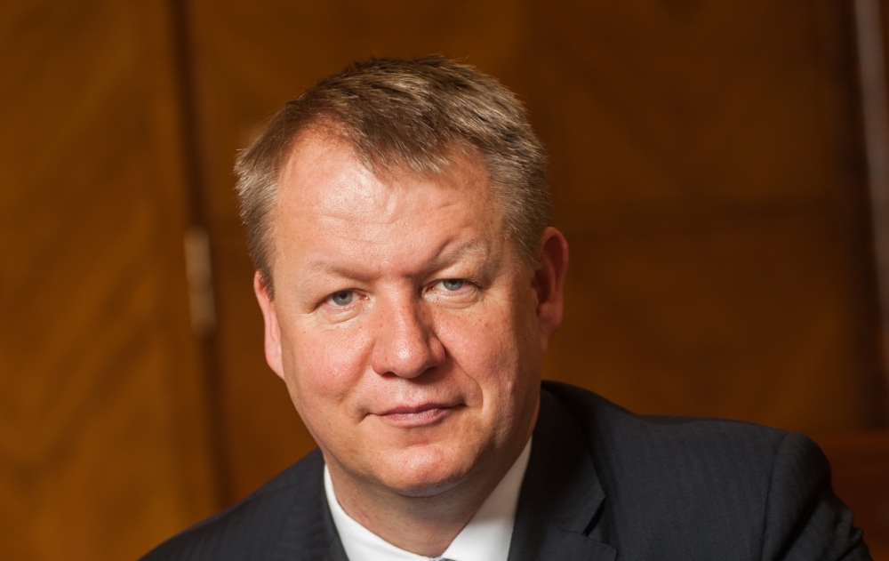 Interview: Svatopluk Němeček – Minister of Health, Czech Republic