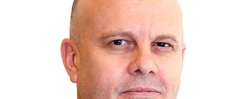 Tim Collins – CEO, DCH Auriga, Hong Kong