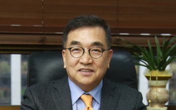 Kyung Kook Lee – Chairman, KMDIA, South Korea
