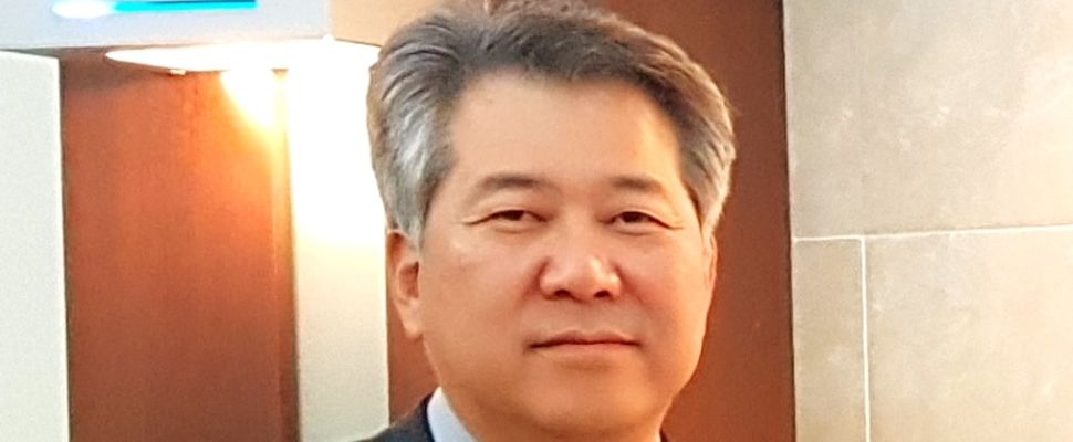 Kyoung-June Lee – CEO, JW CreaGene, South Korea