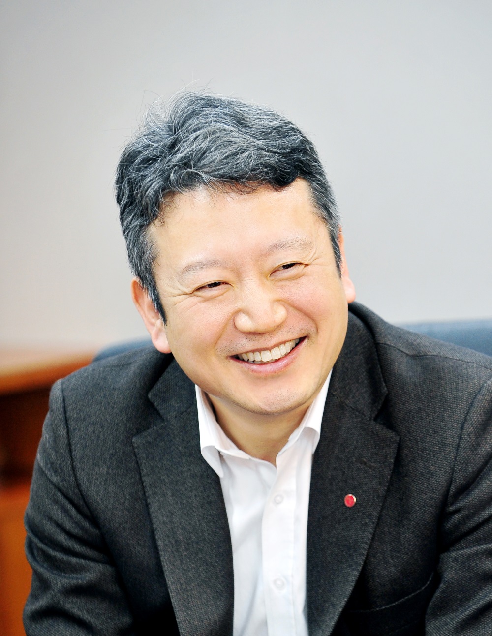 Jeewoong Son – President, LG Life Sciences, South Korea