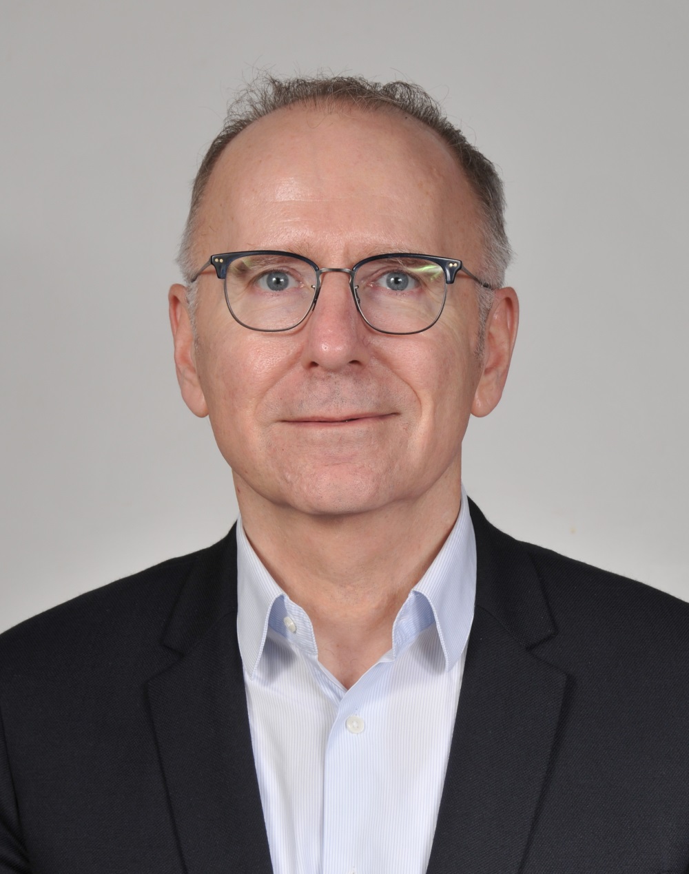 Bertrand Sohier – VP & General Manager Business and Administration, Parexel, France