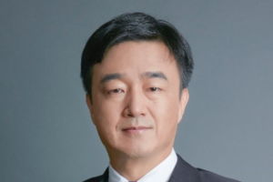 Bing Xu – General Manager, Vital River Laboratories, China