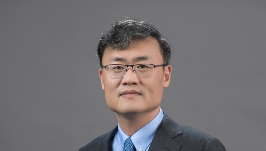 Xu Ting - Founder, Chairman & CEO, Alphamab Oncology, China