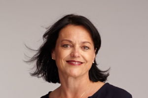 Barbara Fritsche-Surchat – Managing Director, Servier Switzerland