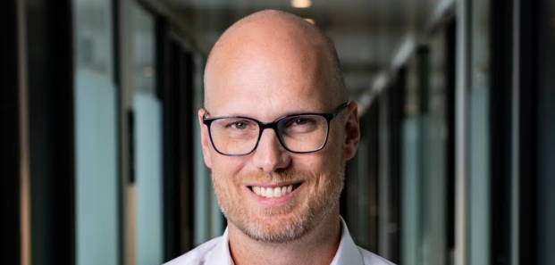 Carl-Michael Simon – Country Manager, Mid-Size Markets, argenx