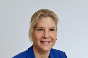 Nienke Feenstra – General Manager, Takeda France