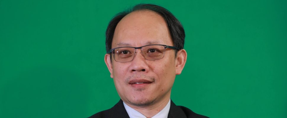 Grant Hu – CEO & President, Eisai Taiwan